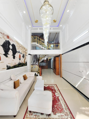 đường xe hơi 9m - dt: 4x16 - nhà đúc 5 tầng, cạnh đầm sen, chỉ 8,x ty + vị trí: khúc đầm sen, hò