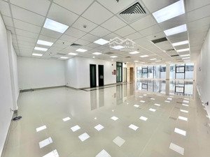 cho thuê vp hát giang mới 100% 170m2, miễn phí thời gian làm việc ngoài giờ và phí quản lý