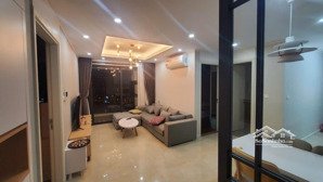căn hộ cực hiếm tại vinhomes d''capitale: 2pn, đồ xịn, bc đn view hồ xanh mát, tòa c7 giá trao đổi