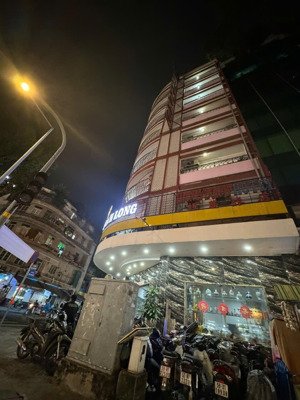 giảm 5 tỷ! bán gấp nhà 2mt trần hưng đạo, q1 dt: 6x18m, 7 tầng, đang thuê 140tr/th, bán 24 tỷ