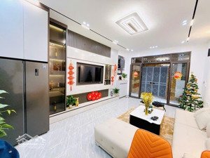 bán gấp nhà riêng trương định, hai bà trưng, dt 42m, mặt tiền 4m, 4 tầng, giá 8.4 tỷ