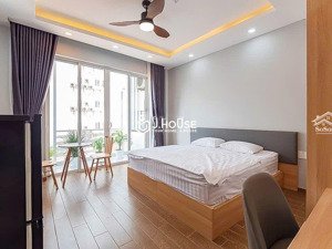 căn hộ studio full nội thất ngay cv làng hoa giá cực tốt
