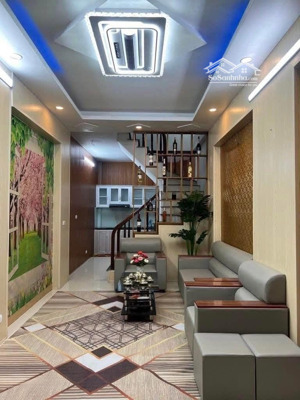 hiếm. nhà 3 tầng xe hơi ngủ nhà ngay phường linh chiểu, tp thủ đức cũ