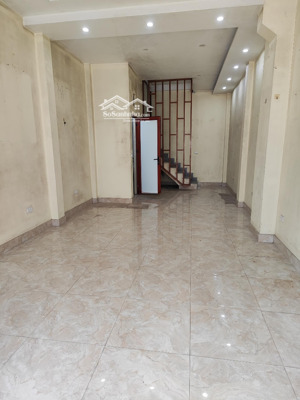 cho thuê nhà riêng 40mx05 tầng tái định cư giang biên