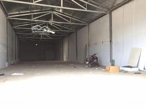 cho thuê kho xưởng 10x33m hẻm lê trọng tấn giá 22 triệu