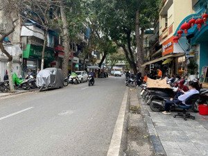 bán nhà mặt phố cổ - hàng lược 18 tỷ