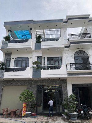 bán nhà chính chủ xây ở , khu dân cư lê phong - gần ngã tư bình chuẩn 300m p.bình chuẩn, thuận an