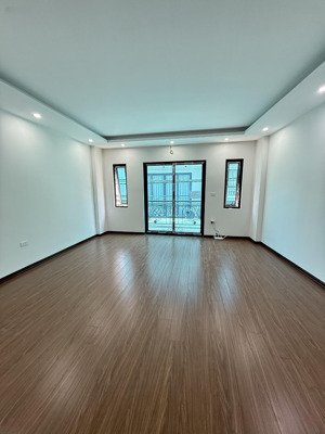 nhà mới 6 tầng thang máy ngõ ô tô 1 căn duy nhất tại vĩnh ninh, 3pn, 4wc