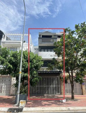 cho thuê gấp giá rẻ nhà nguyên căn 2 mặt tiền gần parcmall quận 8