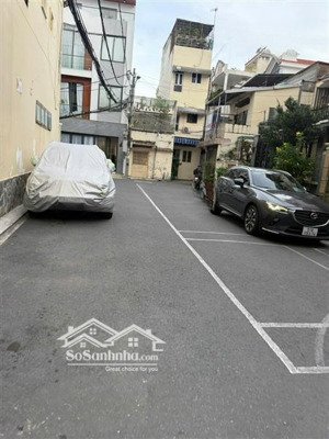 ô tô vào nhà, nhà 3 tầng,(3,5 x 12),3pn,ngay trung tâm phú nhuận, giá chỉ có 7,2 t