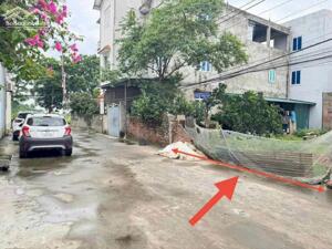 buôn bán vỡ nợ nên tôi cần tiền bán gấp mảnh đất rẻ hơn so với thị trường 300tr