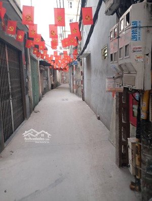 chính chủ bán nhà đẹp cổ nhuế, 5 tầng,giá 5,2ty,lô góc,cách oto 30m,căn duy nhất,mua bán chính chủ