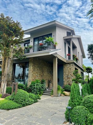 thanh toán chỉ 4 tỷ - miễn gốc lãi 24 tháng sở hữu ngay biệt thự rừng eco retreat