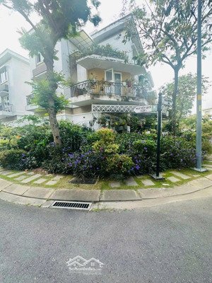 bán siêu phẩm căn góc lovera park view công viên cực đẹp