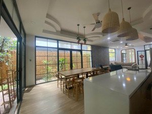 bán biệt thự garland gần đỗ xuân hợp, gia hòa, global city 178m2, 3l 3pn. lh 