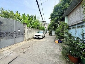 6pn_bán nhà 4 tầng_nở hậu_btct_nguyễn kiệm _ p. đức nhuận_ q. phú nhuận( cũ p.4)_ hxh_giá 7tỷ nhỉnh