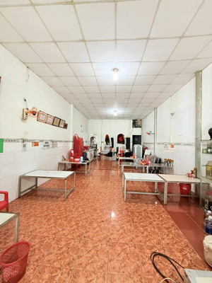 nhà cấp4 diện tích khủng thích hợp xây chdv hoặc siêu phẩm ngang5 dài19 đường tân sơn p12 gò vấp