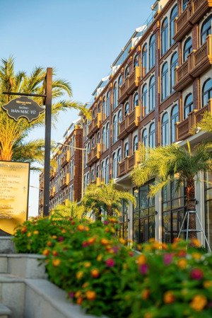 nhà phố kinh doanh menas zone vỹ dạ 3 mặt tiền đường, giá trần 29tỷ đầy đủ nội thất chuẩn ks