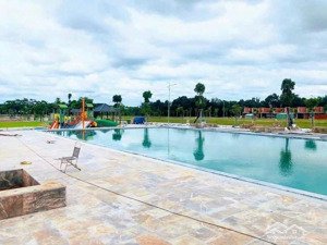 chính chủ gửi bán nhanh lô đất lan anh 7 trục đông dân gần công viên 133m2/1ty495