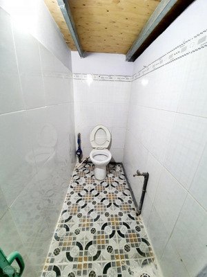 cho thuê phòng trọ trên ql 50, gần bến xe quận 8. lh 