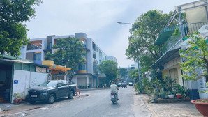 bán biệt thự riêng phước long b | đường lớn, chủ xây dựng tâm huyết để ở, chỉ 24 tỷ 8, shr