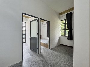 căn hộ dịch vụ 2 phòng ngủ 1 phòng bếp - ngay ngã 5 chuồng chó gò vấp