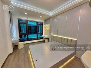 pháo đài láng, đống đa. 43m2 * 5 tầng. thang máy + oto đỗ cửa. hiếm ! không có căn thứ 2