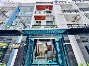 kẹt tiền bán nhà đường vạn tượng p13 q5. dt 70,2m2/3tỷ68 đang cho thuê 18 triệu/th gần chợ kim biên