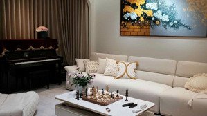 chính chủ gửi bán căn hộ hoa hậu 3pn của tòa the park home view công viên cg -dt 125m2. giá 14,5 tỷ