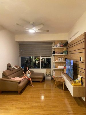 cần bán gấp căn hộ flora fuji, 87m2 3pn - 3wc full nội thất, đã có sổ hồng, giá chỉ 5 tỷ tl