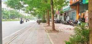 mặt phố nguyễn văn cừ 90m2 x 5 tầng, mt 4,5m, 2 mặt đường trước sau, giáp ngã 4, vỉa hè kd. 26,5tỷ