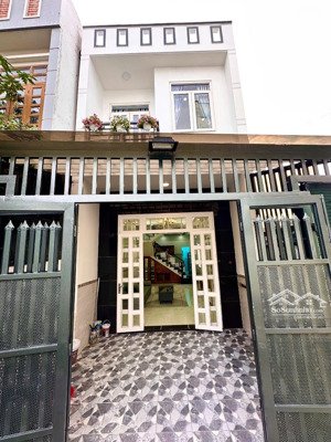 nhà góc 2 mặt hẻm - 2/ hà huy giáp - ngay cầu an lộc - gò vấp ( nhà 1 trệt 1 lầu 2pn 2wc )