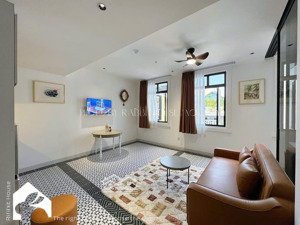 cho thuê căn hộ mới 100% giáp quận 10 - gần lê đại hành - 3/2