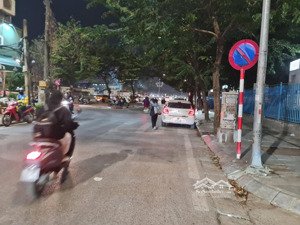 bán nhà mặt phố phố vọng, ngay trường kinh tế quốc dân, 65m2, 3 tầng, siêu kd, vị trí đẹp nhất phố