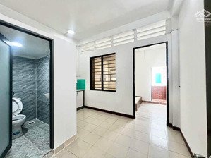 căn hộ 1 phòng ngủ bancol full nội thất 50m2 ngay nam kỳ khởi nghĩa