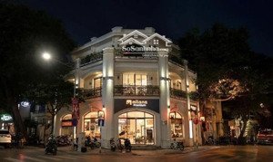 cho thuê mặt phố vũ phạm hàm, 600m2 , mt 8m, vị trí phố ẩm thực kinh doanh mọi mô hình