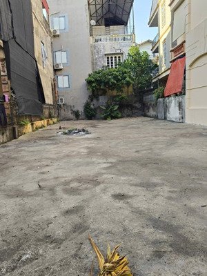 bán đất ngõ oto tứ liên - tây hồ. dt 200m2 x mt 8m. giá 39 tỷ