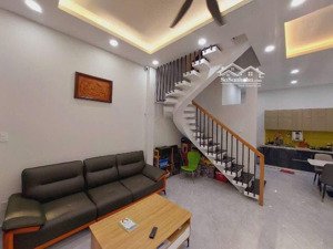 mặt đường 8m- kinh doanh tốt - gần chợ an nhơn- 50m- 7.x tỷ