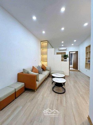 tập thể đại la, 2 ngủ ban công rộng, bãi ô tô, sổ đỏ chính chủ, nhà đẹp tặng nội thất, 60m2