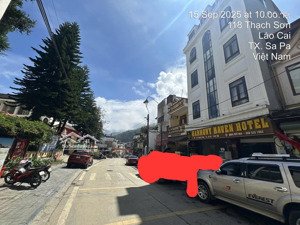 bán khách sạn 5 tầng đường thạch sơn, sapa, lào cai. diện tích: 147m2 full thổ cư. sẵn ks 5 tầng