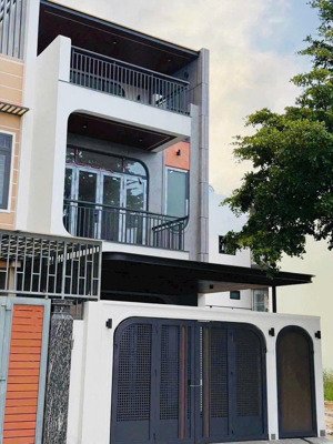 nhà đẹp khu đô thị mỹ gia 2 - vĩnh thái giá chỉ 8.7tỷ