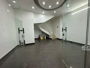 hiếm hot! quan thổ 3, ngõ rộng, ba gác phi, nhà dân xây chắc chắn, ở sướng 51m2x4t