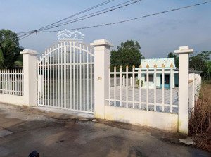 bán gấp nhà ở bình dương ngang 10 tổng hơn 400m