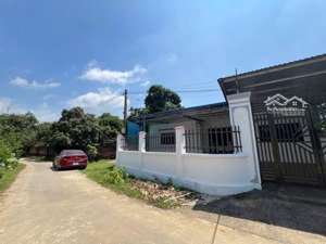 bán đất nhuận trạch lương sơn hoà bình, sẵn nhà giáp với kcn nhuận trạch