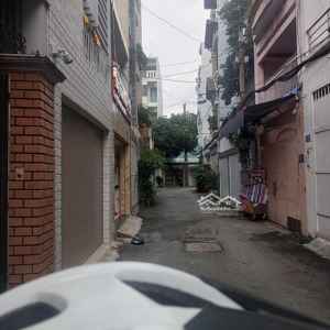 hẻm 6m 61/ đất thánh khu dân cư víp giáp bắc hải dt:4x15 trệt 1 lầu thông ra bắc cư xá bắc hải