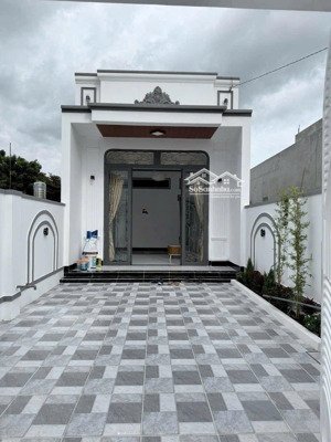 bán nhà mt gần kcn phước đông, dt 140m2 ngay gia lộc, trảng bàng.shr, hỗ trợ vay 60% giá chỉ 600tr