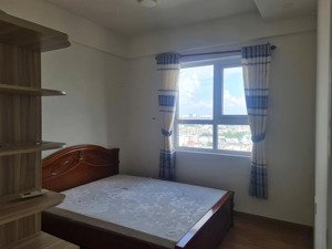 cho thuê cc moonlight boulevard, 11 triệu vnd, 68m2, 2pn bình tân, hcm, giá tốt