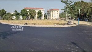 đất cạnh trường đại học phòng cháy chữa cháy kinh doanh bất chấp giá tốt sẵn sổ