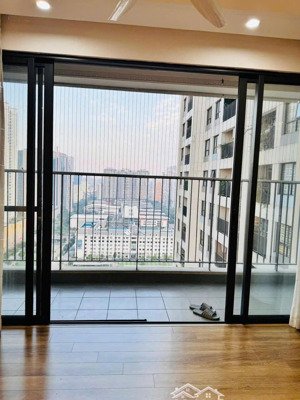 (căn mới)bán căn hộ 3pn dt 128m nhà nội thất đẹp sẵn về ở tại sky park căn góc nhà thoáng giá 15 tỷ