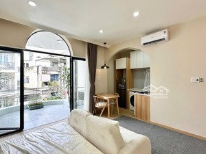 khai trương căn hộ studio ban công, máy giặt riêng, thoáng, mới 100% gần cv lê thị riêng - q10